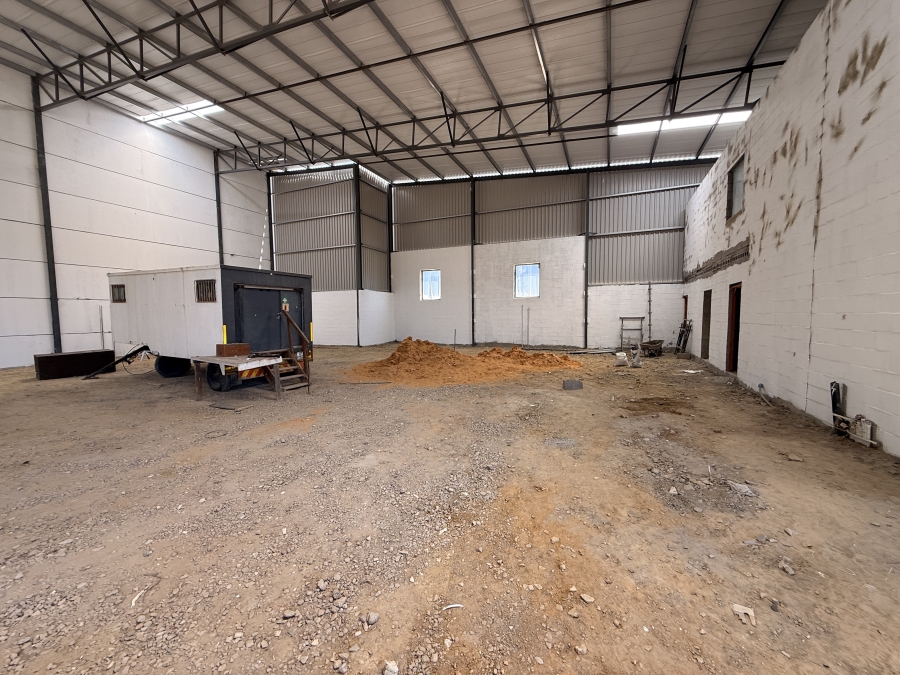 To Let commercial Property for Rent in Rivergate Western Cape